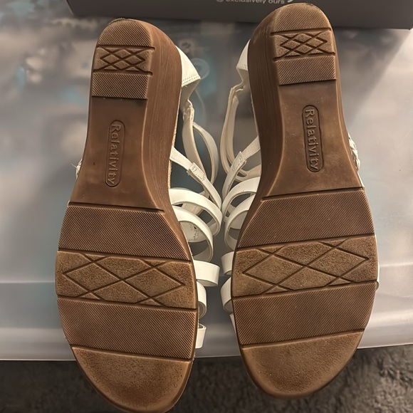 Relativity White Sandals - Picture 7 of 11